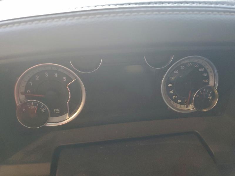 Фото 9 - RAM 1500