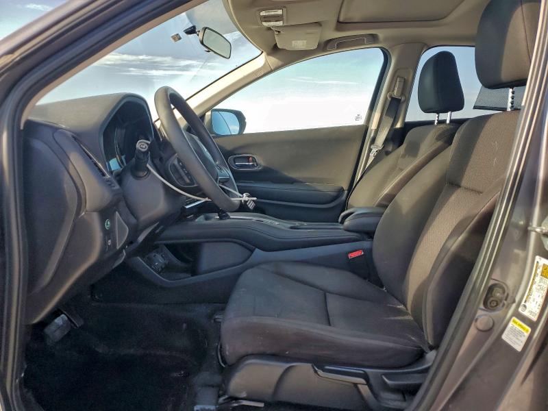 Фото 7 - HONDA HR-V