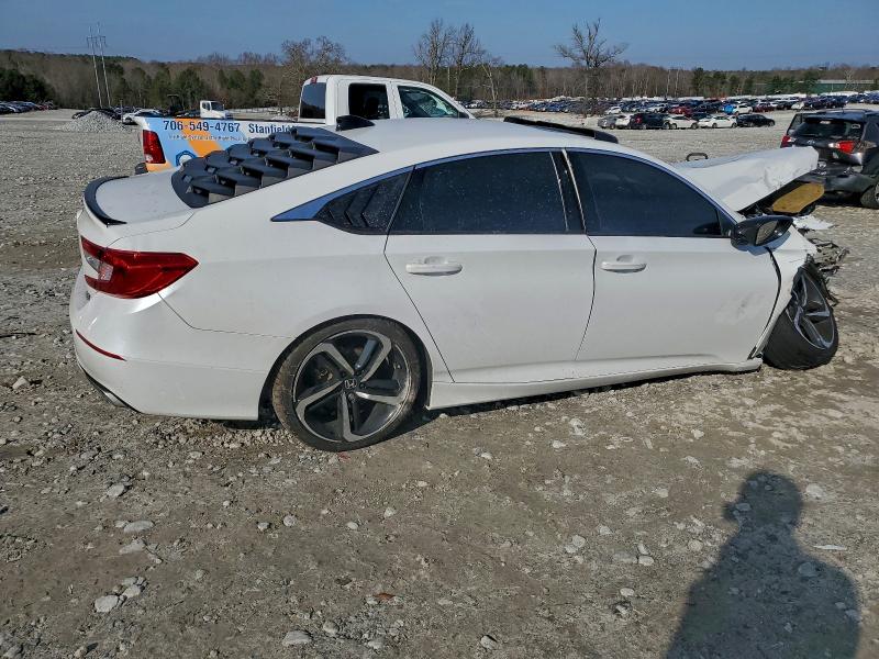 Фото 3 - HONDA ACCORD