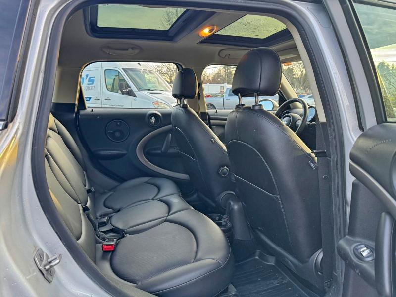 Фото 7 - MINI COOPER