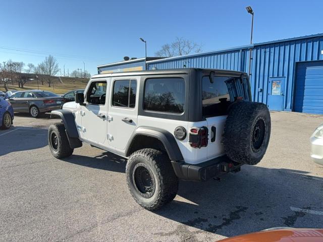 Фото 3 - JEEP WRANGLER