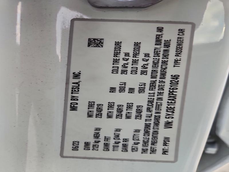 Фото 13 - TESLA MODEL 3