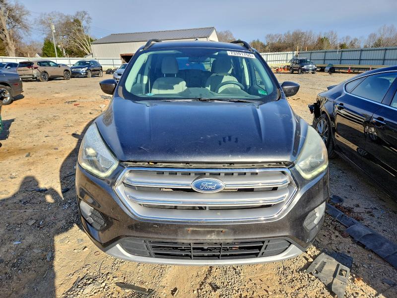 Фото 5 - FORD ESCAPE