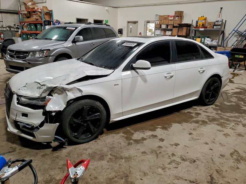 Фото 1 - AUDI A4