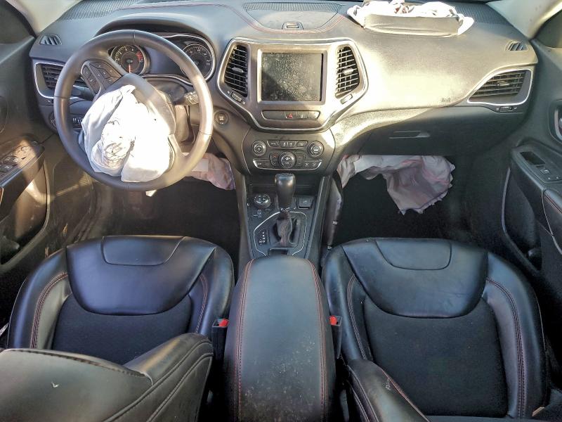 Фото 8 - JEEP CHEROKEE