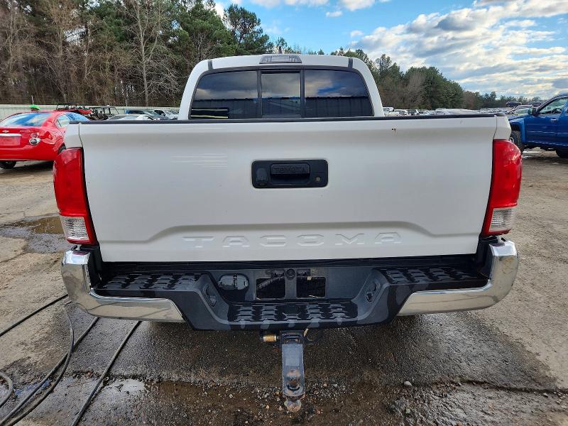 Фото 6 - TOYOTA TACOMA