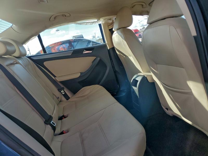 Фото 10 - VOLKSWAGEN JETTA