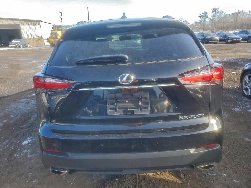 Фото 6 - LEXUS NX