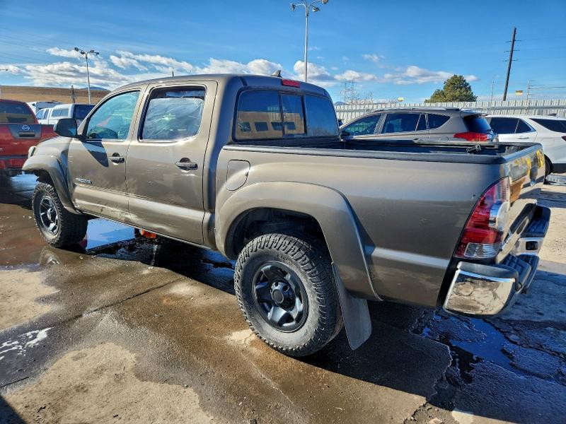 Фото 2 - TOYOTA TACOMA