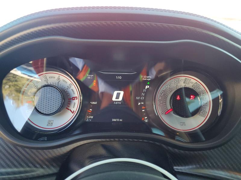 Фото 9 - DODGE CHALLENGER