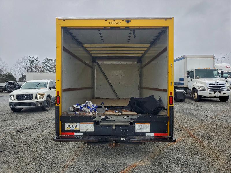 Фото 6 - GMC SAVANA