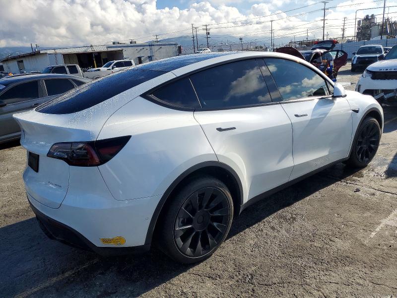 Фото 3 - TESLA MODEL Y