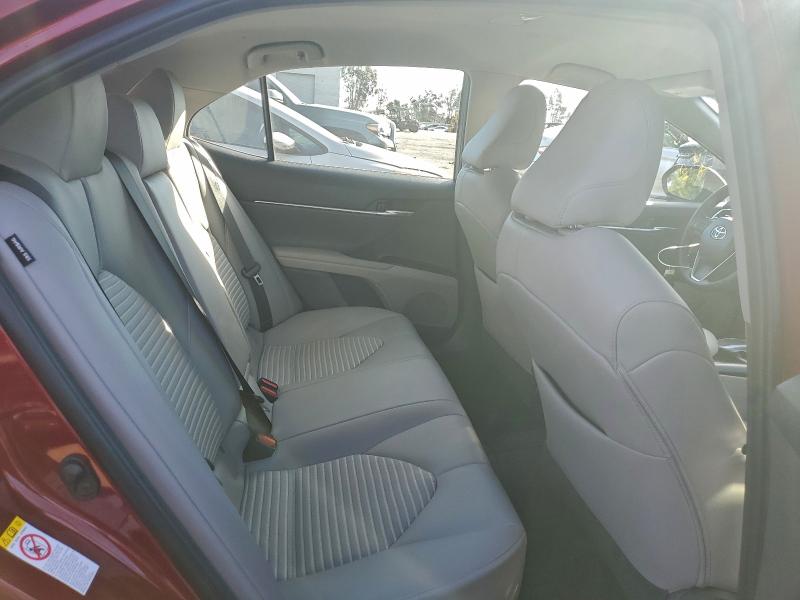 Фото 10 - TOYOTA CAMRY