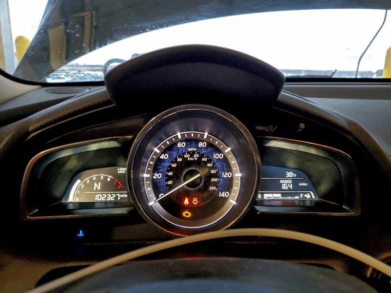 Фото 9 - TOYOTA YARIS