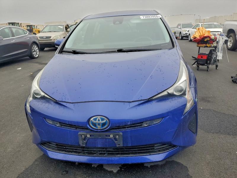 Фото 5 - TOYOTA PRIUS