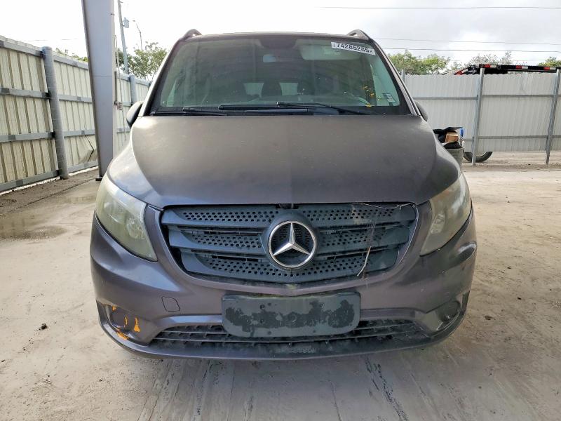 Фото 5 - MERCEDES-BENZ METRIS