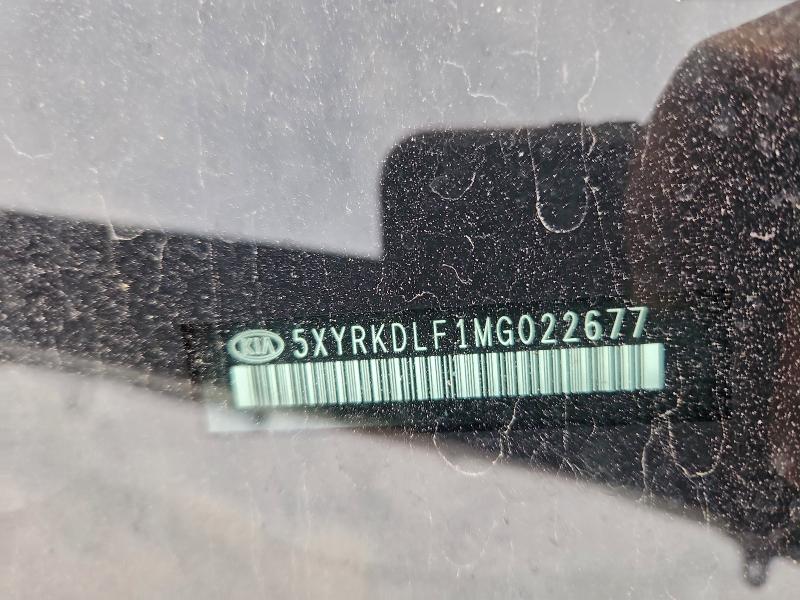 Фото 13 - KIA SORENTO