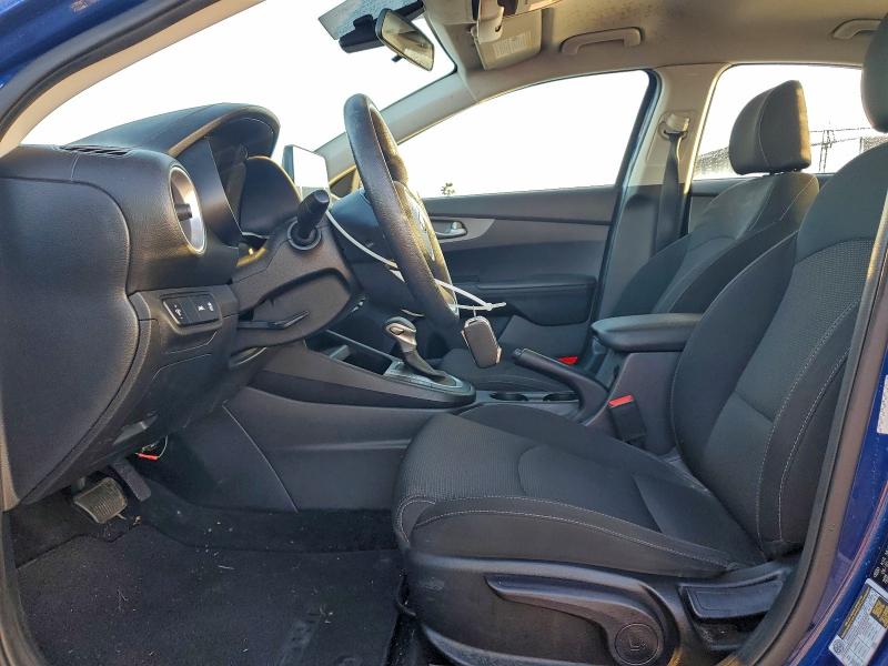 Фото 7 - KIA FORTE