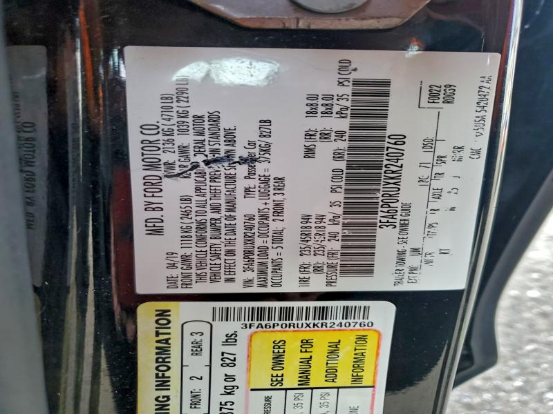 Фото 12 - FORD FUSION