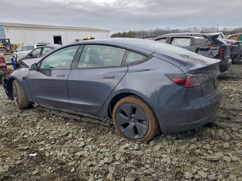 Фото 2 - TESLA MODEL 3