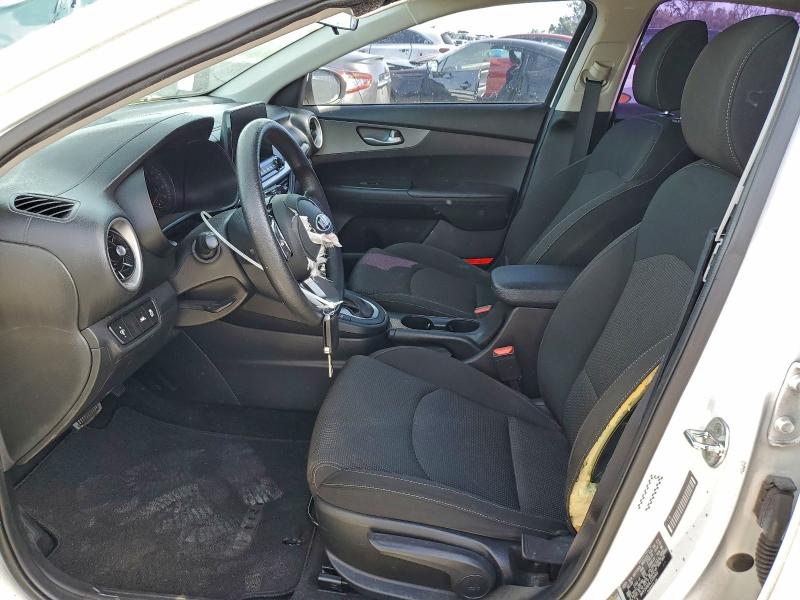 Фото 7 - KIA FORTE