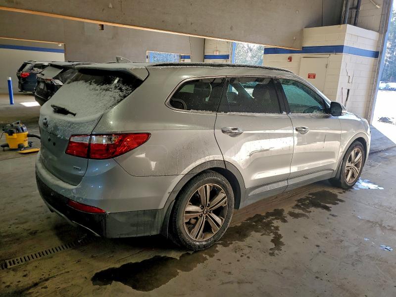 Фото 3 - HYUNDAI SANTA FE