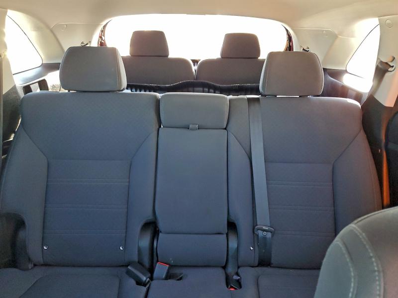 Фото 10 - KIA SORENTO