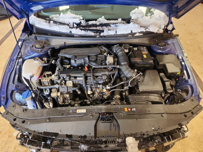 Фото 11 - HYUNDAI ELANTRA