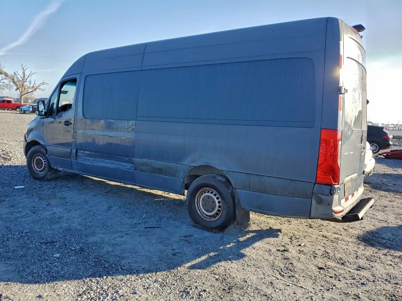 Фото 2 - MERCEDES-BENZ SPRINTER