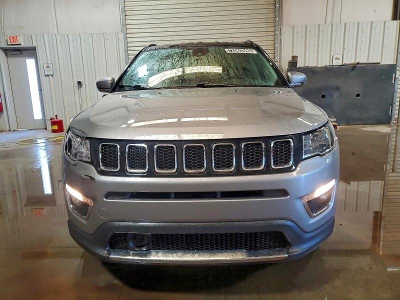 Фото 5 - JEEP COMPASS