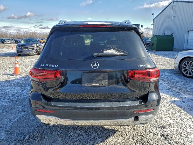 MERCEDES-BENZ GLB-CLASS 2023 VIN W1N4M4HB0PW270798