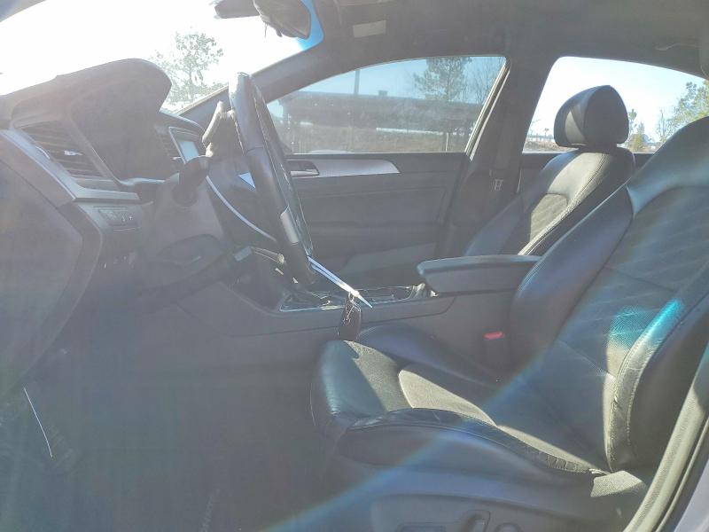 Фото 7 - HYUNDAI SONATA