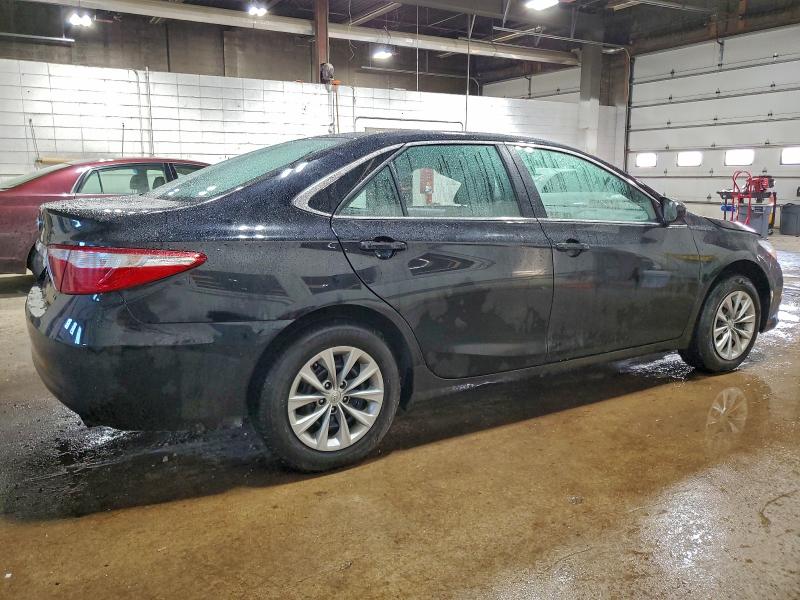 Фото 3 - TOYOTA CAMRY