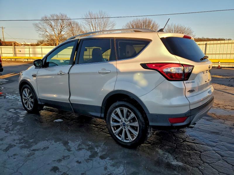 Фото 2 - FORD ESCAPE