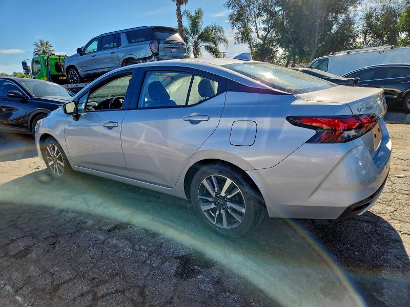 Фото 2 - NISSAN VERSA