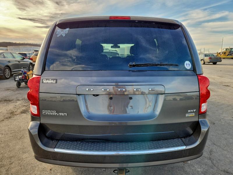 Фото 6 - DODGE CARAVAN