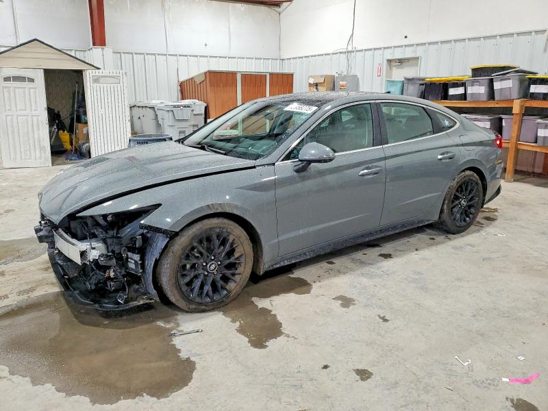 Фото 1 - HYUNDAI SONATA