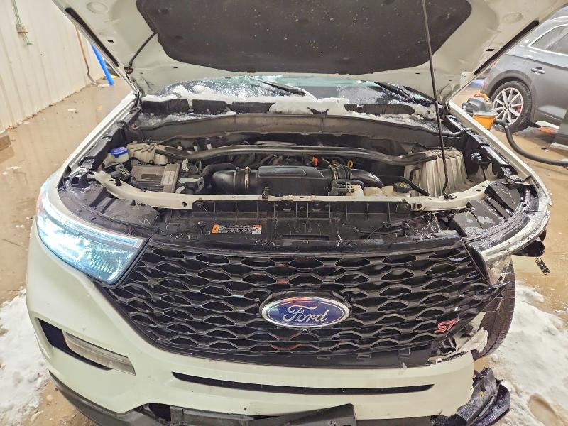 Фото 12 - FORD EXPLORER