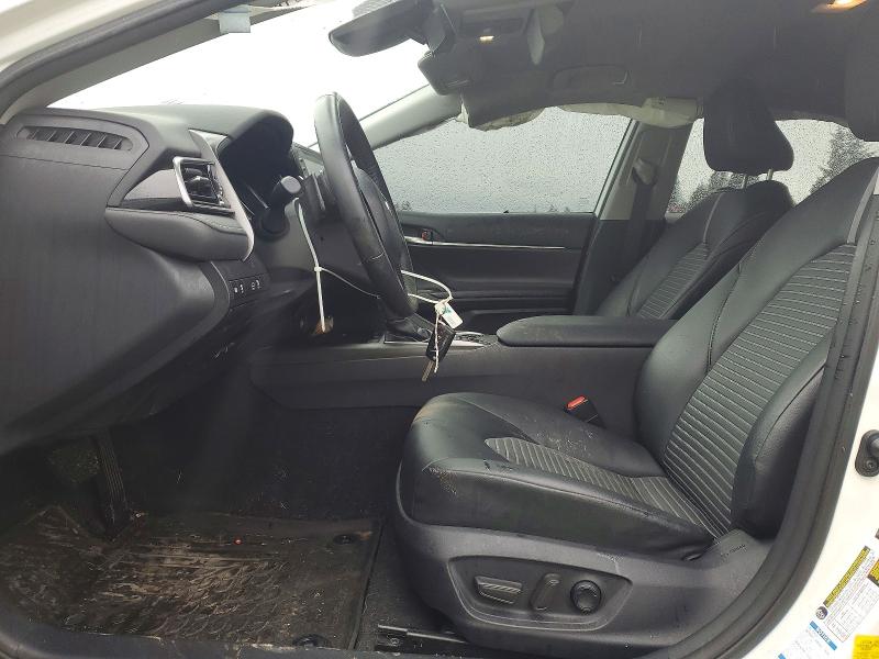 Фото 7 - TOYOTA CAMRY