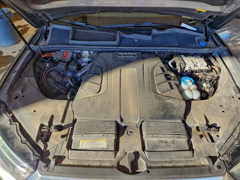 Фото 12 - AUDI Q7