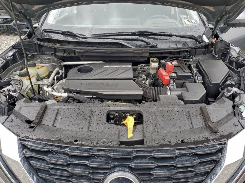 Фото 12 - NISSAN ROGUE