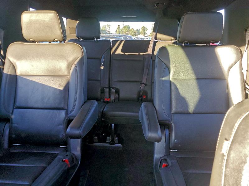 Фото 10 - CHEVROLET SUBURBAN