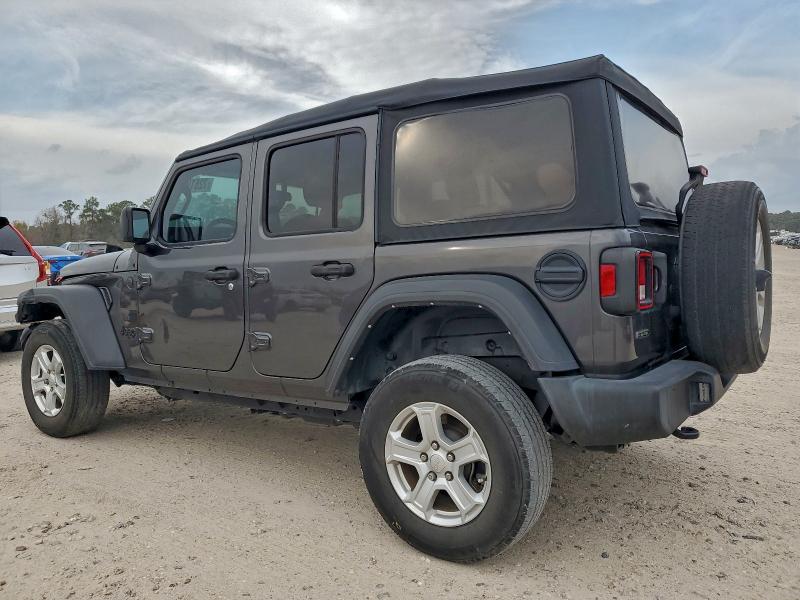 Фото 2 - JEEP WRANGLER