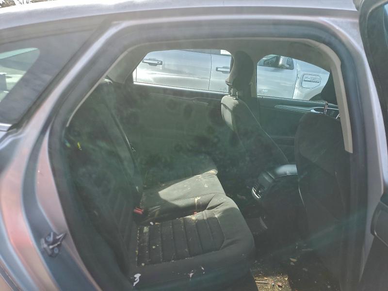 Фото 10 - FORD FUSION