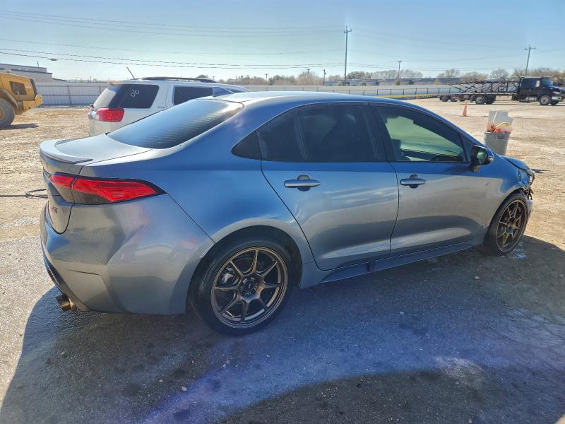 Фото 3 - TOYOTA COROLLA