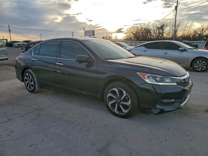 Фото 4 - HONDA ACCORD