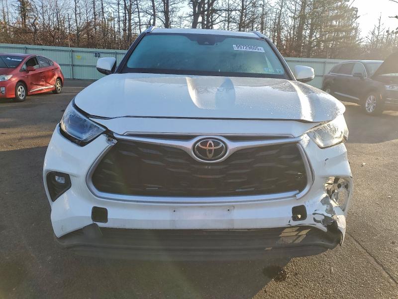 Фото 5 - TOYOTA HIGHLANDER