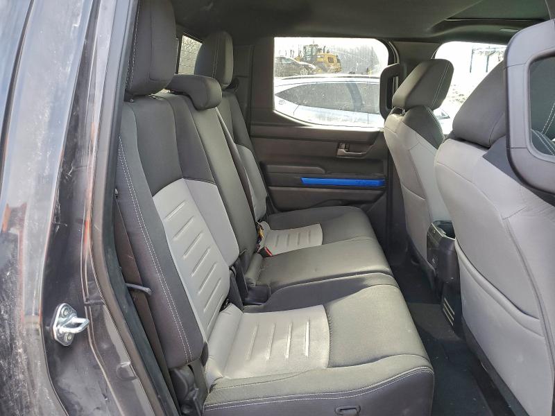 Фото 10 - TOYOTA TACOMA