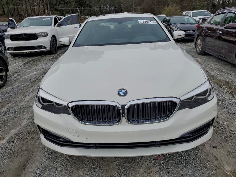 BMW 5 SERIES 2018 VIN WBAJA9C51JB033718