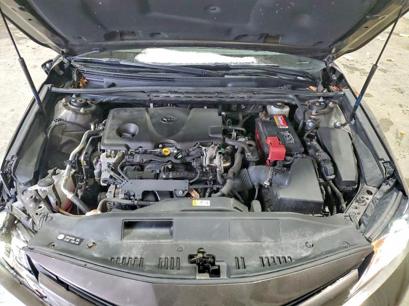 Фото 11 - TOYOTA CAMRY